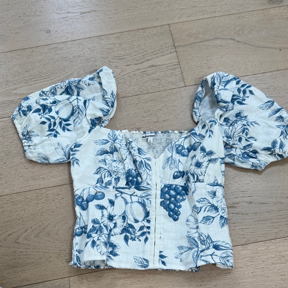 Reformation Floral Puff Sleeve Crop Top